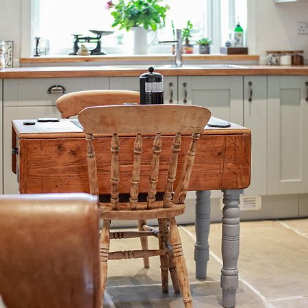 Little Badger Cottage Kirkburton Экстерьер фото